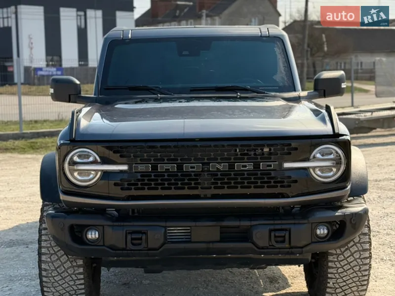 Ford Bronco 2022