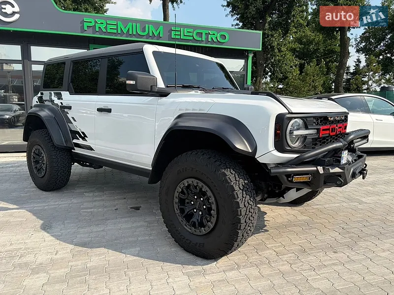 Ford Bronco 2023