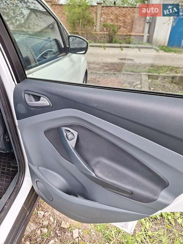 Минивэн Ford C-Max 2014 в Киеве