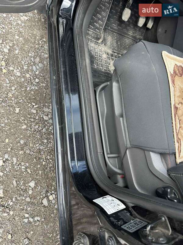Мінівен Ford C-Max 2010 в Бережанах фото 22 Мінівен Ford C-Max 2010 в Бережанах