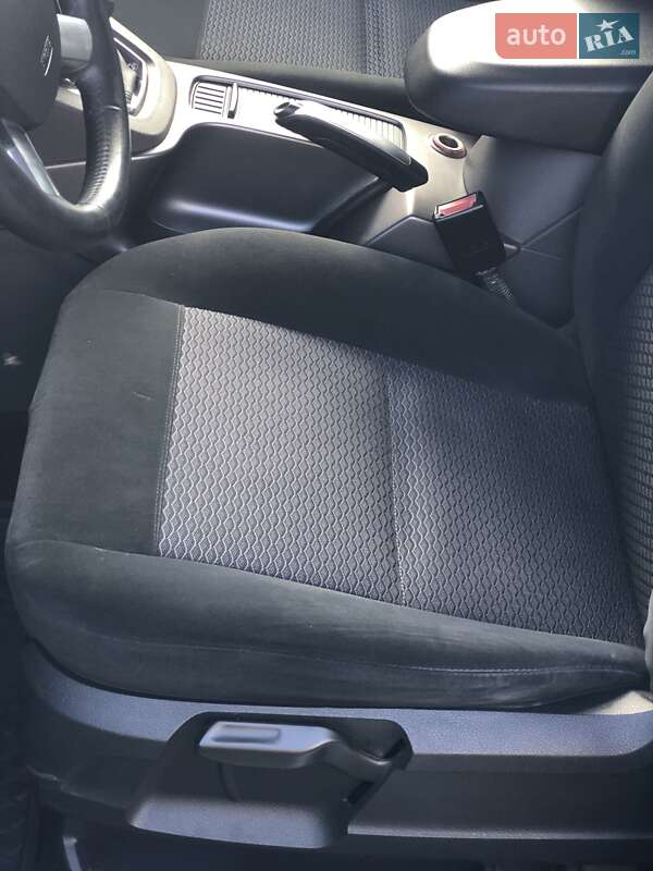 Минивэн Ford C-Max 2009 в Львове