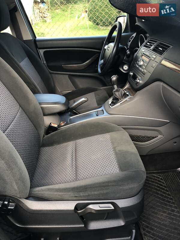 Минивэн Ford C-Max 2009 в Львове
