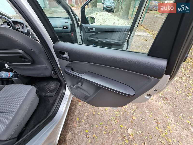 Мінівен Ford C-Max 2005 в Ірпені