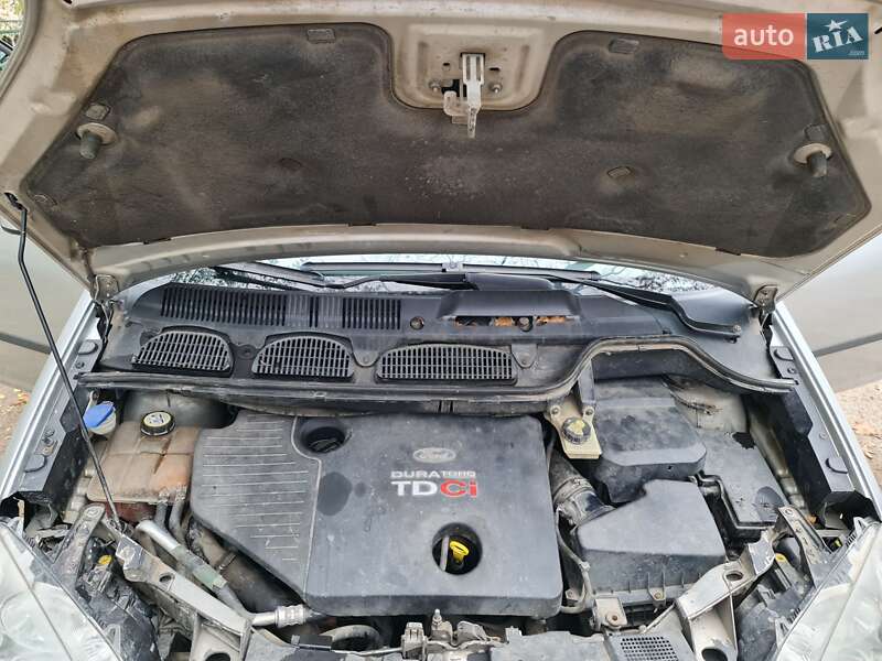 Мінівен Ford C-Max 2005 в Ірпені