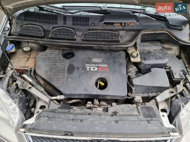 Мінівен Ford C-Max 2005 в Ірпені