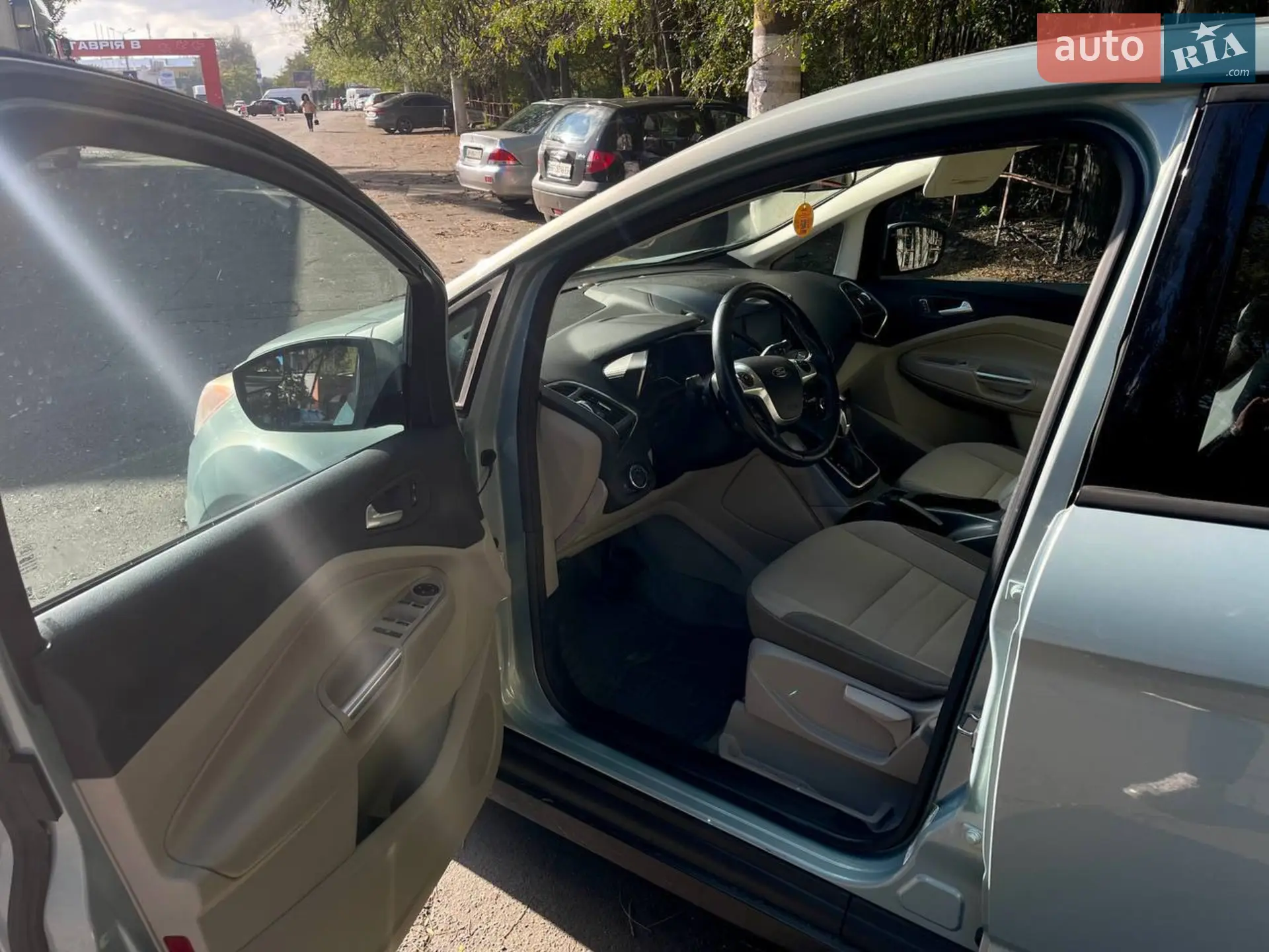 Ford C-Max 2012 VIN 1FADP5AU4DL514746 фото оголошення 11 з 26