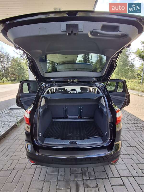 Минивэн Ford C-Max 2011 в Радомышле