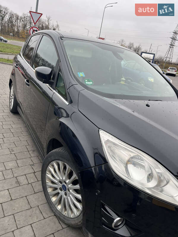 Минивэн Ford C-Max 2012 в Сколе