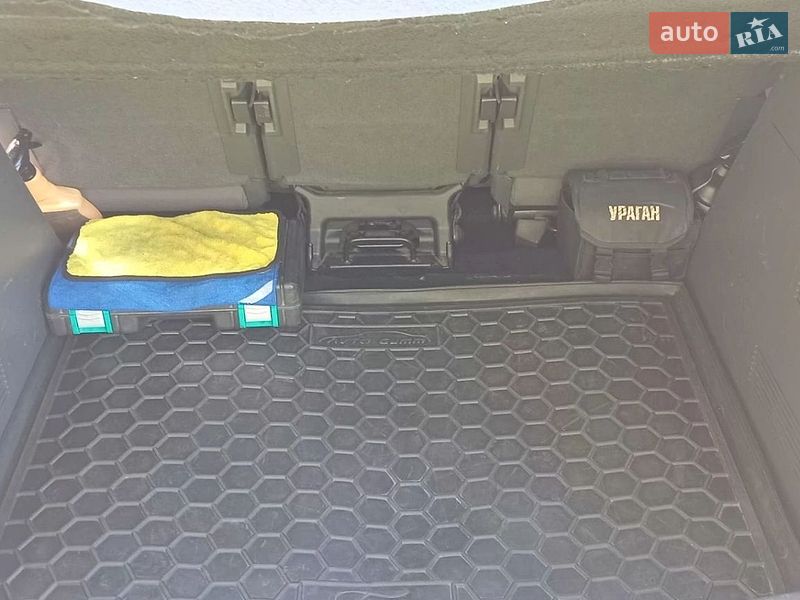 Мінівен Ford C-Max 2007 в Кривому Розі фото 22 Мінівен Ford C-Max 2007 в Кривому Розі