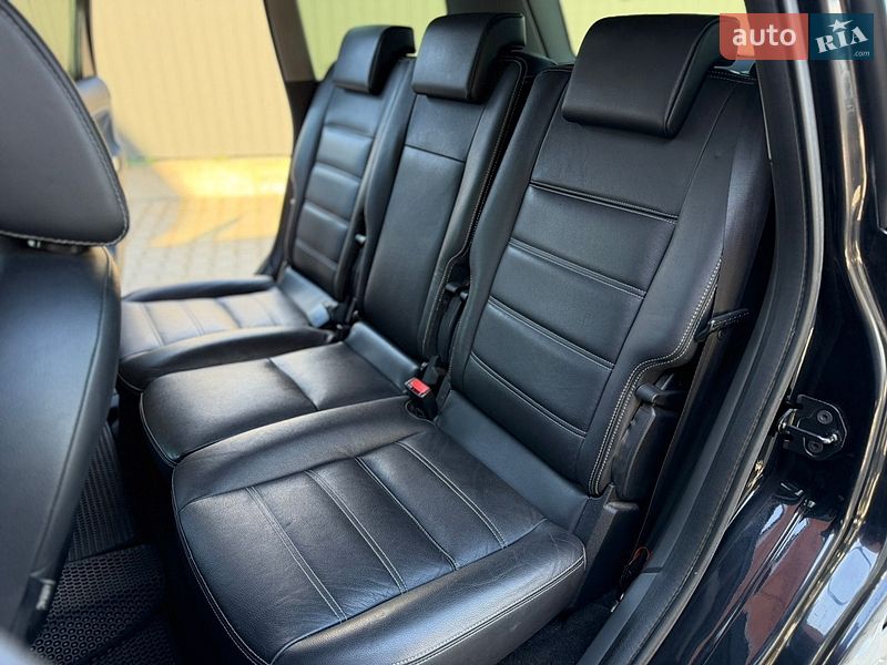 Минивэн Ford C-Max 2009 в Берегово