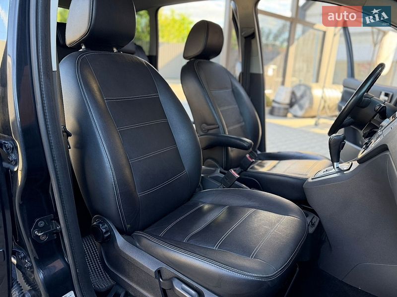 Минивэн Ford C-Max 2009 в Берегово