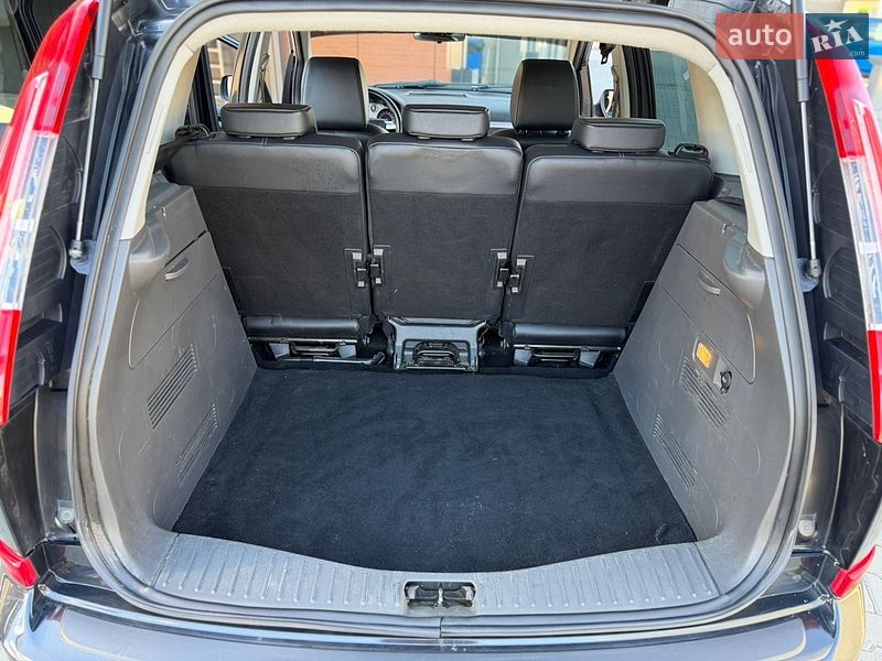 Минивэн Ford C-Max 2009 в Берегово