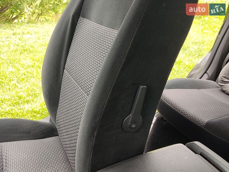 Минивэн Ford C-Max 2008 в Драбове
