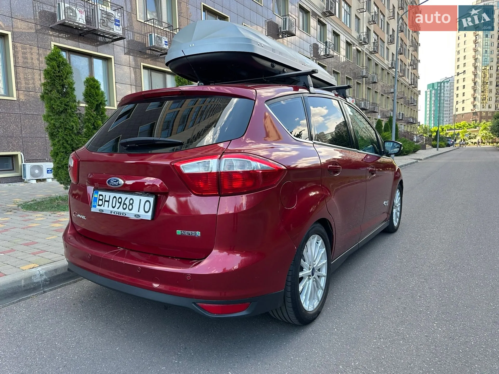 Ford C-Max 2016 VIN 1FADP5CU9GL108348 фото оголошення 13 з 32