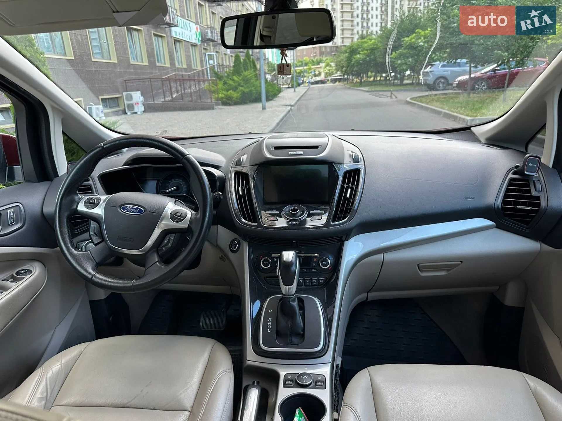 Ford C-Max 2016 VIN 1FADP5CU9GL108348 фото оголошення 25 з 32