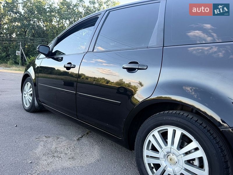 Минивэн Ford C-Max 2004 в Умани