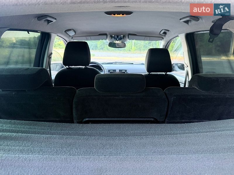 Минивэн Ford C-Max 2004 в Умани