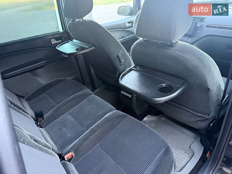 Минивэн Ford C-Max 2004 в Умани