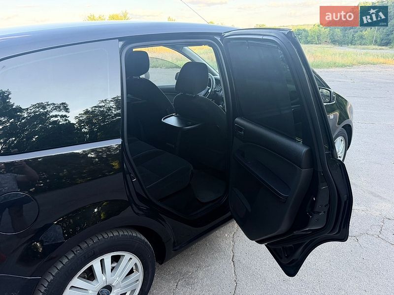 Минивэн Ford C-Max 2004 в Умани