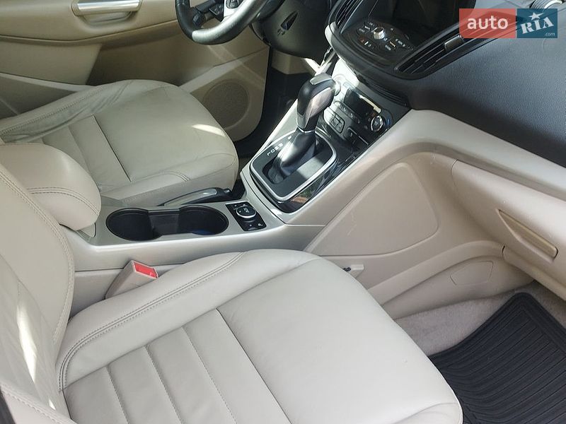 Минивэн Ford C-Max 2016 в Львове