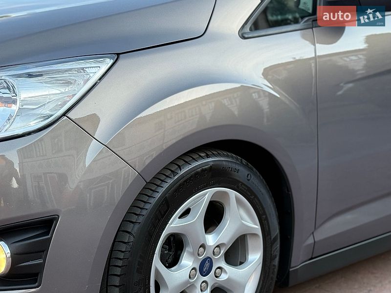 Минивэн Ford C-Max 2012 в Стрые