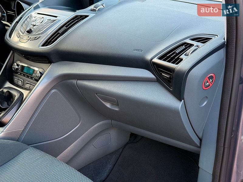 Минивэн Ford C-Max 2012 в Стрые