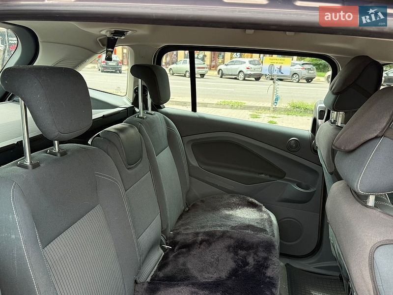 Минивэн Ford C-Max 2012 в Харькове