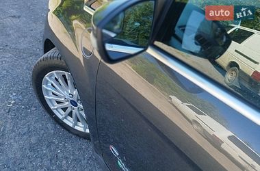 Минивэн Ford C-Max 2016 в Львове фото 11 Минивэн Ford C-Max 2016 в Львове