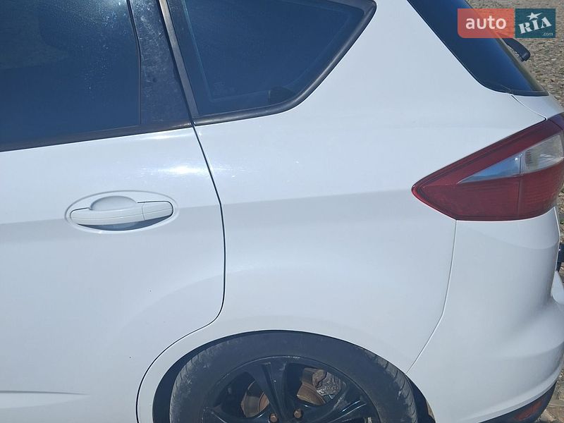 Мінівен Ford C-Max 2011 в Чернівцях