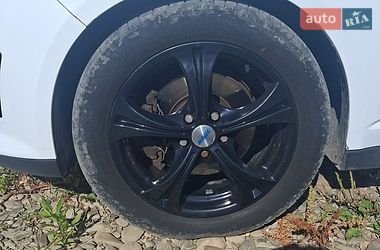 Мінівен Ford C-Max 2011 в Чернівцях
