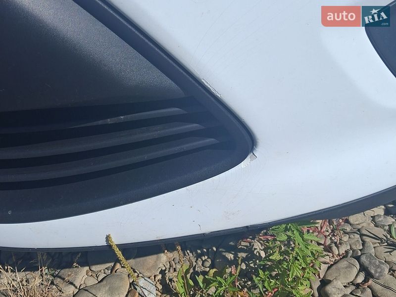Мінівен Ford C-Max 2011 в Чернівцях
