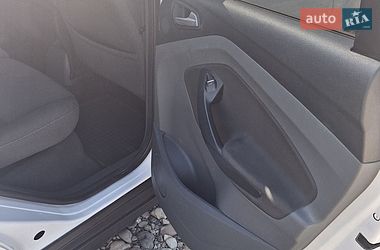 Мінівен Ford C-Max 2011 в Чернівцях