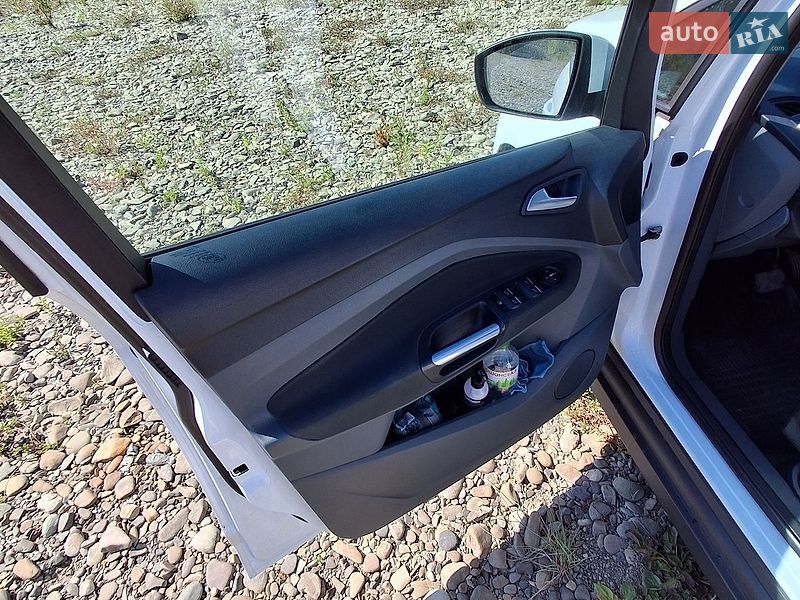 Мінівен Ford C-Max 2011 в Чернівцях