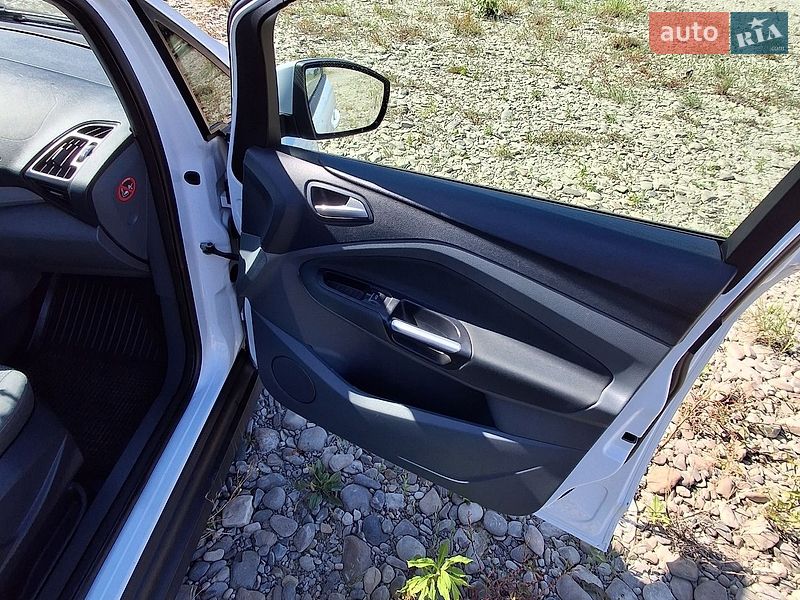 Мінівен Ford C-Max 2011 в Чернівцях
