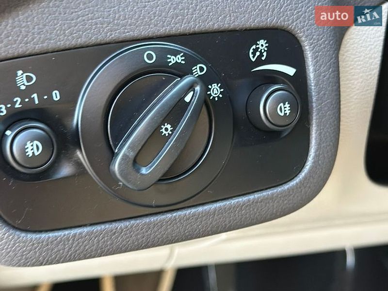 Минивэн Ford C-Max 2014 в Стрые