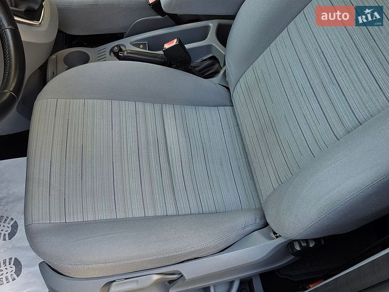 Мінівен Ford C-Max 2009 в Тернополі