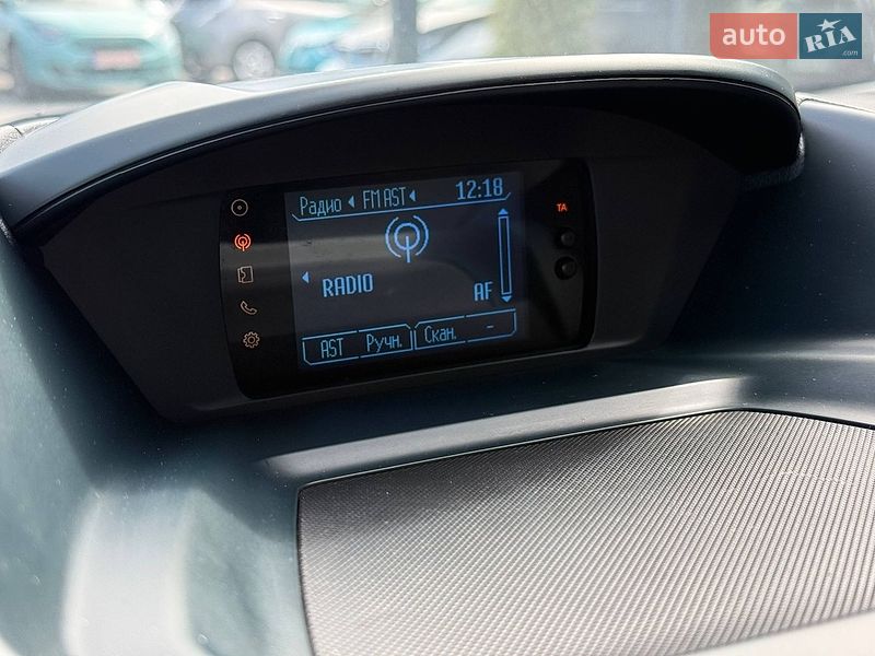 Минивэн Ford C-Max 2011 в Ровно