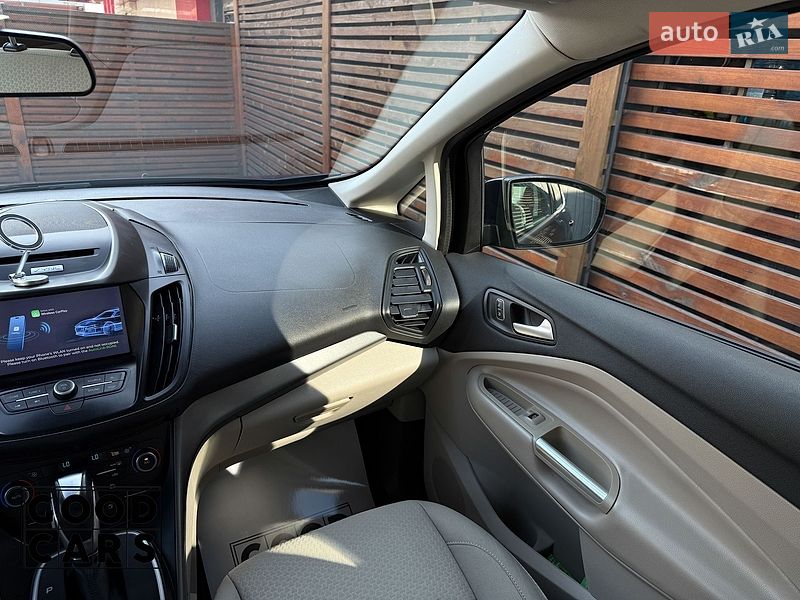 Мінівен Ford C-Max 2017 в Одесі