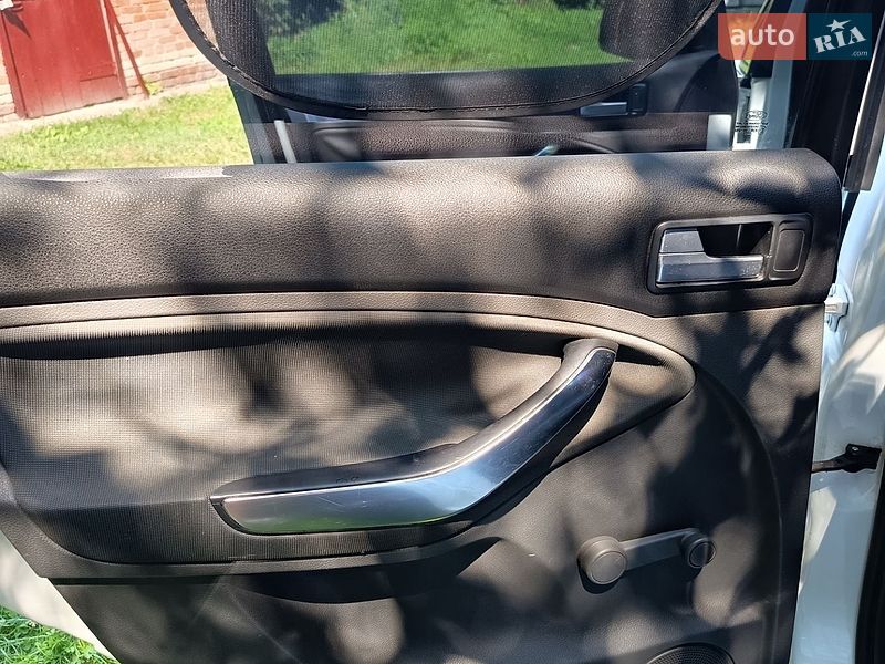 Мінівен Ford C-Max 2010 в Ромнах