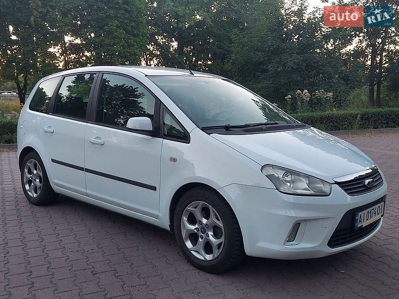 Минивэн Ford C-Max 2010 в Решетиловке