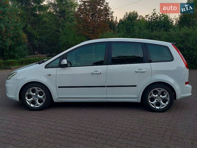 Минивэн Ford C-Max 2010 в Решетиловке