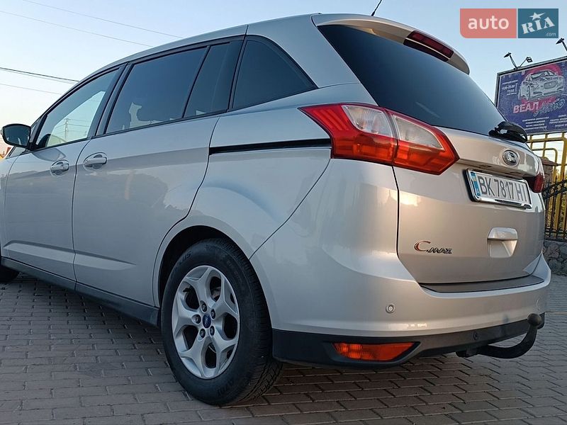 Мінівен Ford C-Max 2015 в Сарнах