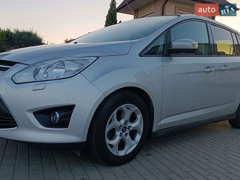 Мінівен Ford C-Max 2015 в Сарнах