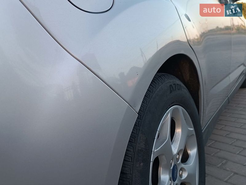 Мінівен Ford C-Max 2015 в Сарнах