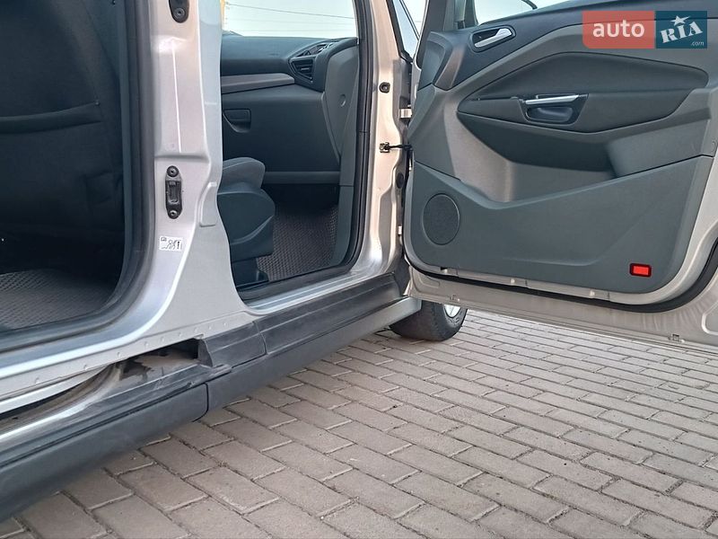 Мінівен Ford C-Max 2015 в Сарнах