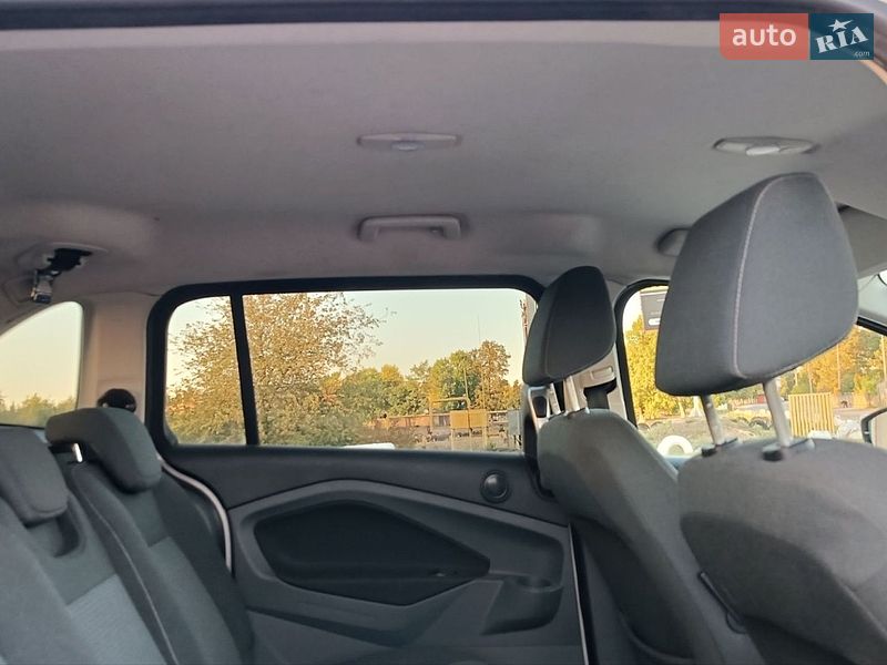 Мінівен Ford C-Max 2015 в Сарнах