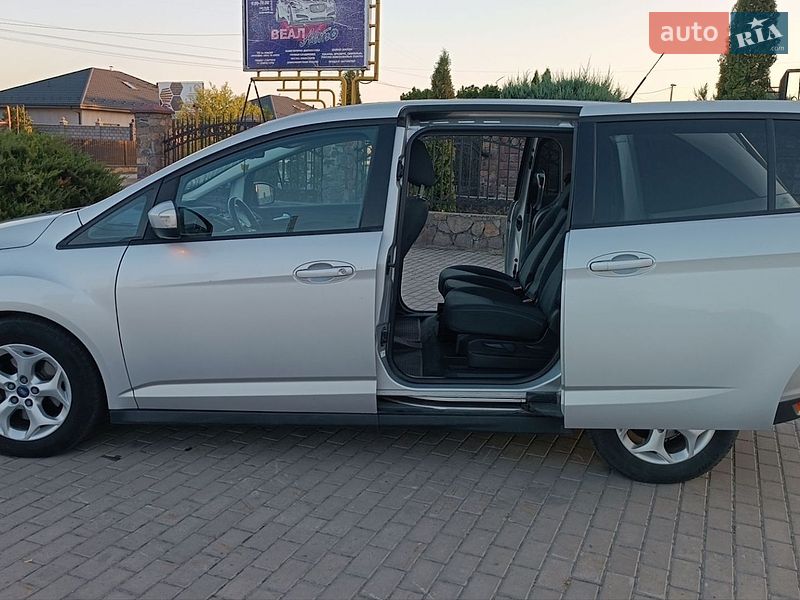 Мінівен Ford C-Max 2015 в Сарнах