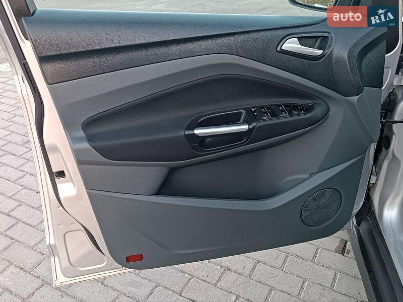 Мінівен Ford C-Max 2015 в Сарнах