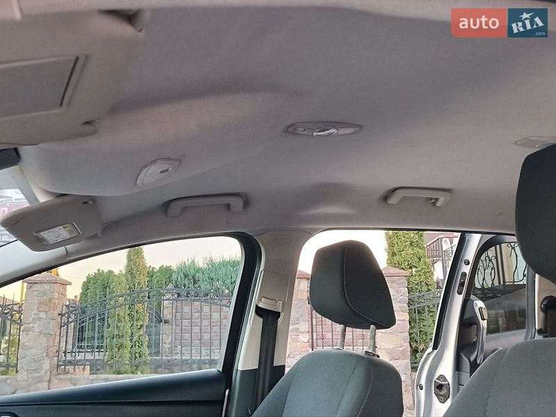 Мінівен Ford C-Max 2015 в Сарнах