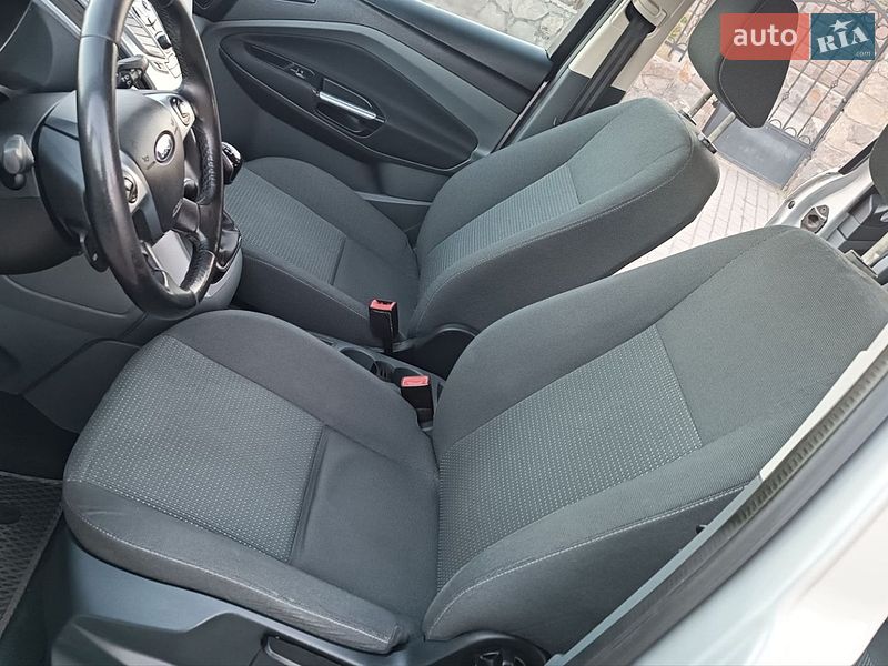 Мінівен Ford C-Max 2015 в Сарнах